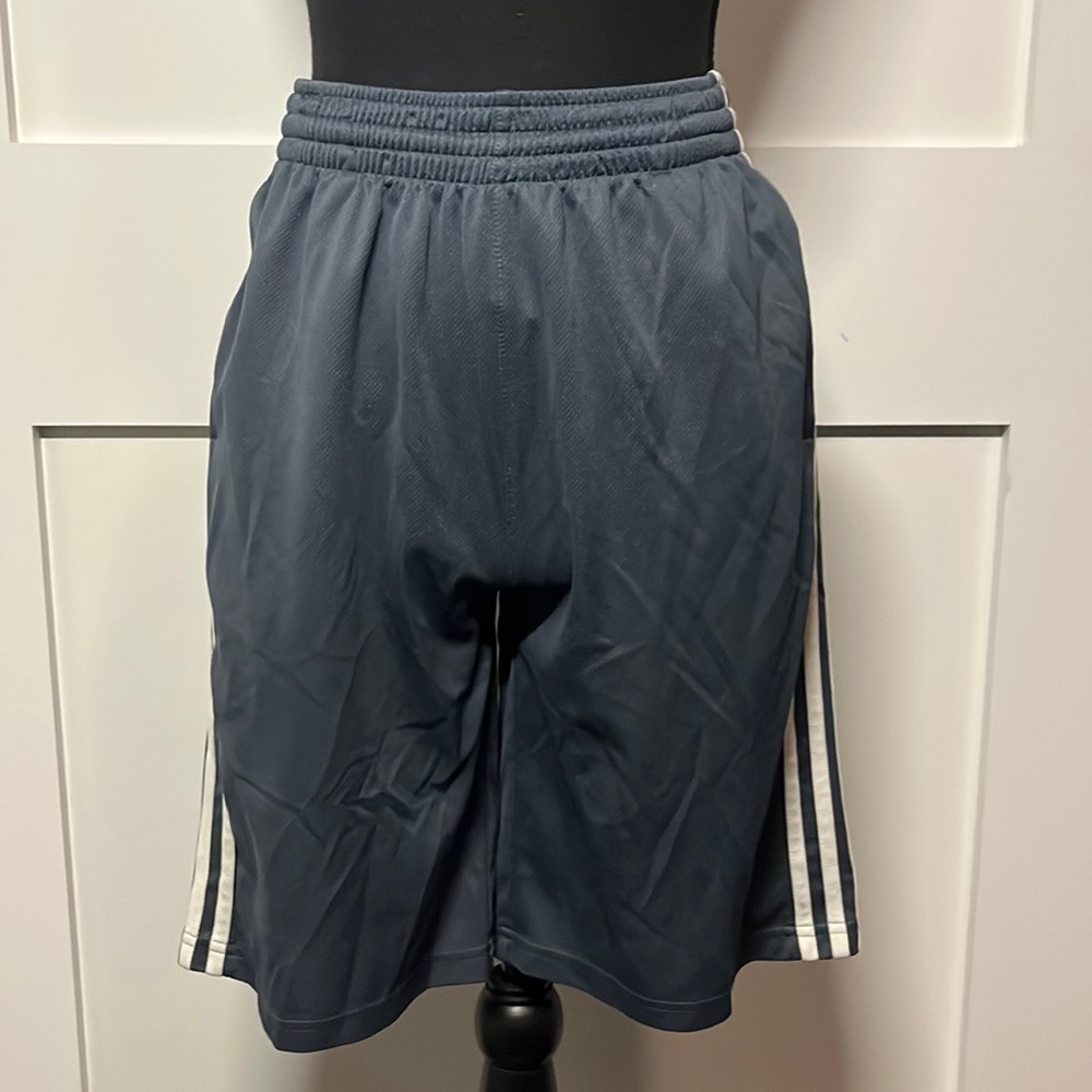 Adidas dark blue grey basketball shorts women’s medium